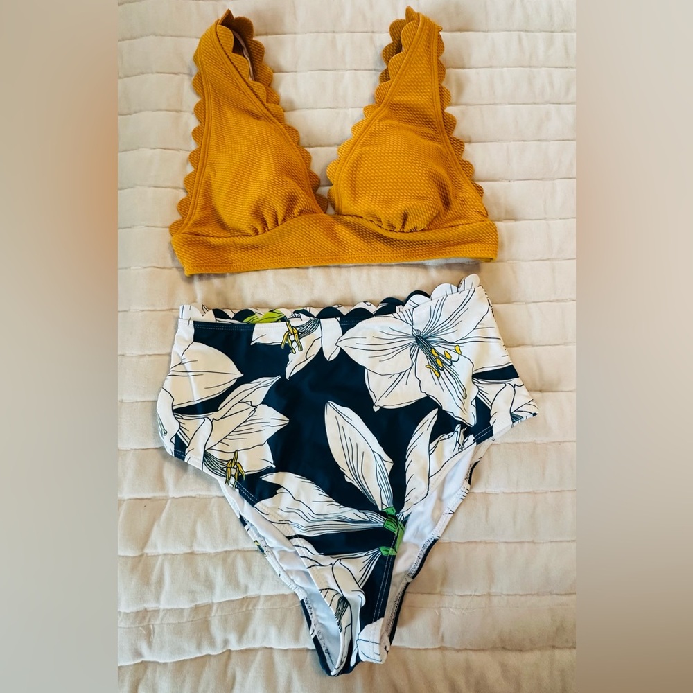 Cupshe Yellow Scalloped Bikini Top and Floral High-Waisted Bottoms